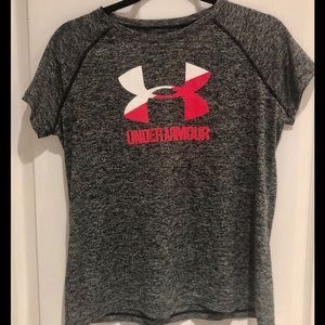 Under Armour YXL Loose Heat Gear Short Sleeve H63A